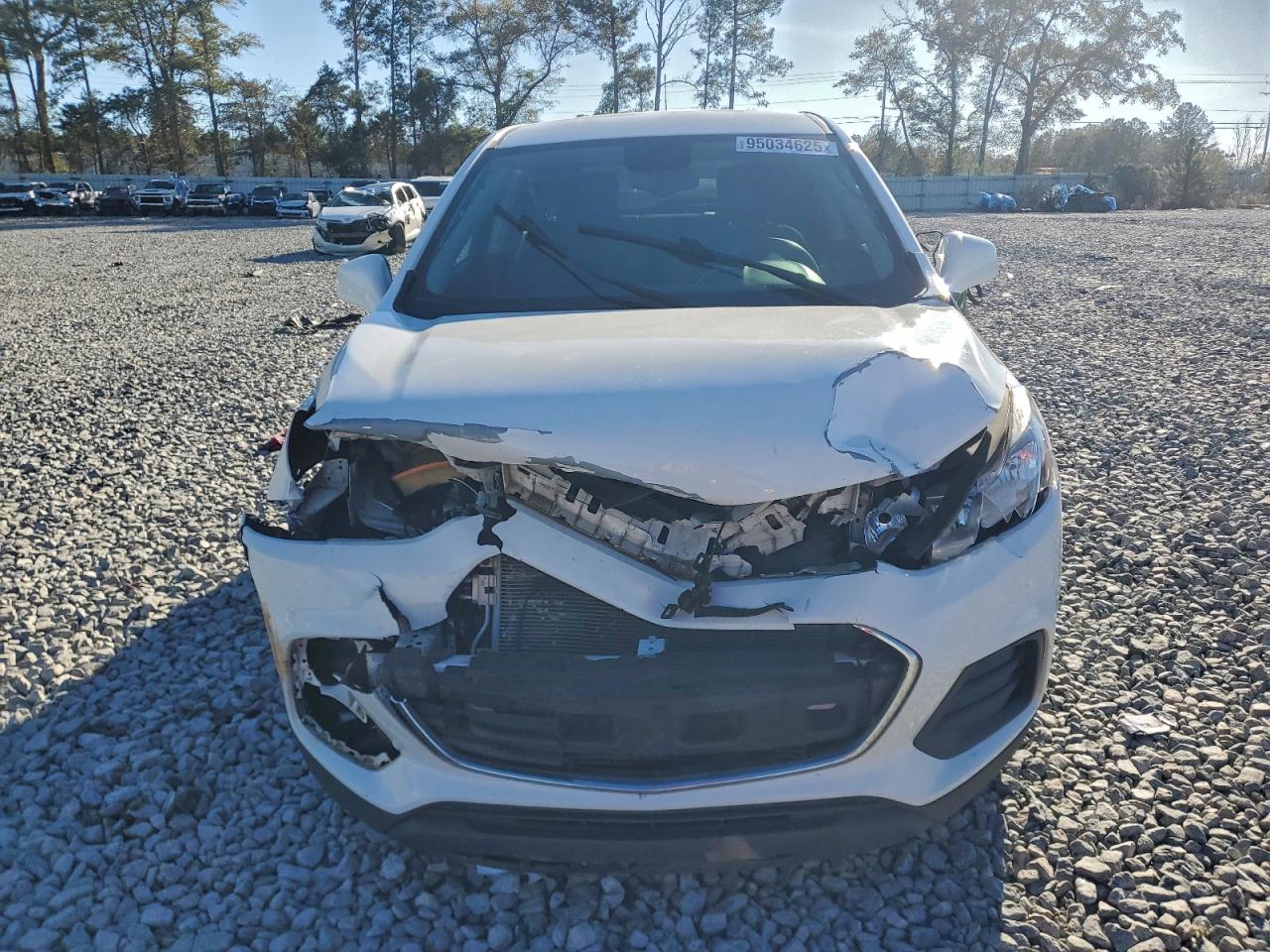 Chevrolet Trax Ls Image 11