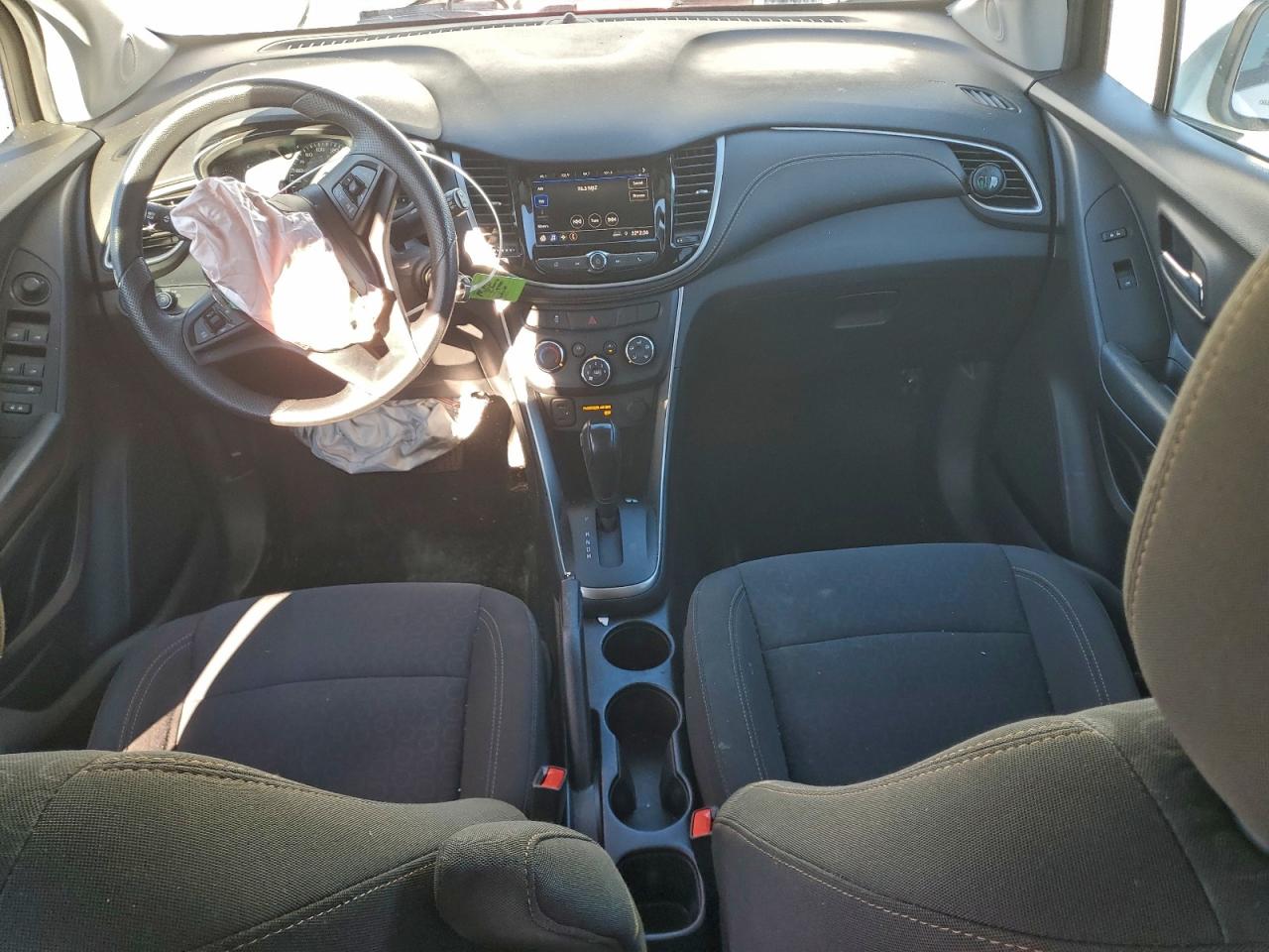 Chevrolet Trax Ls Image 9