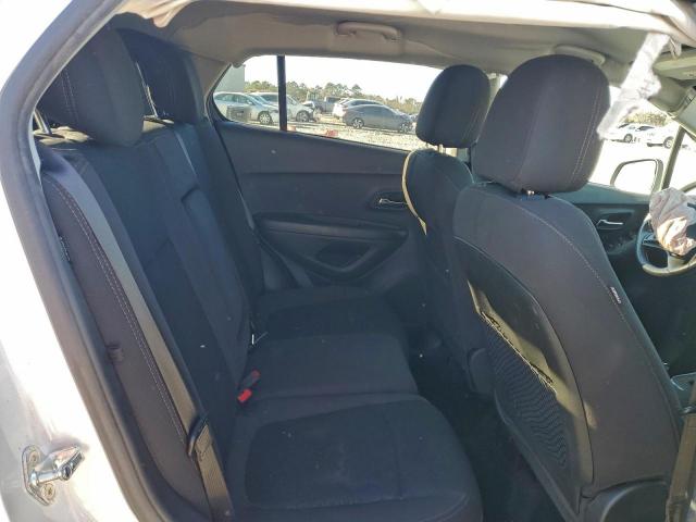 Chevrolet Trax Ls Image 5