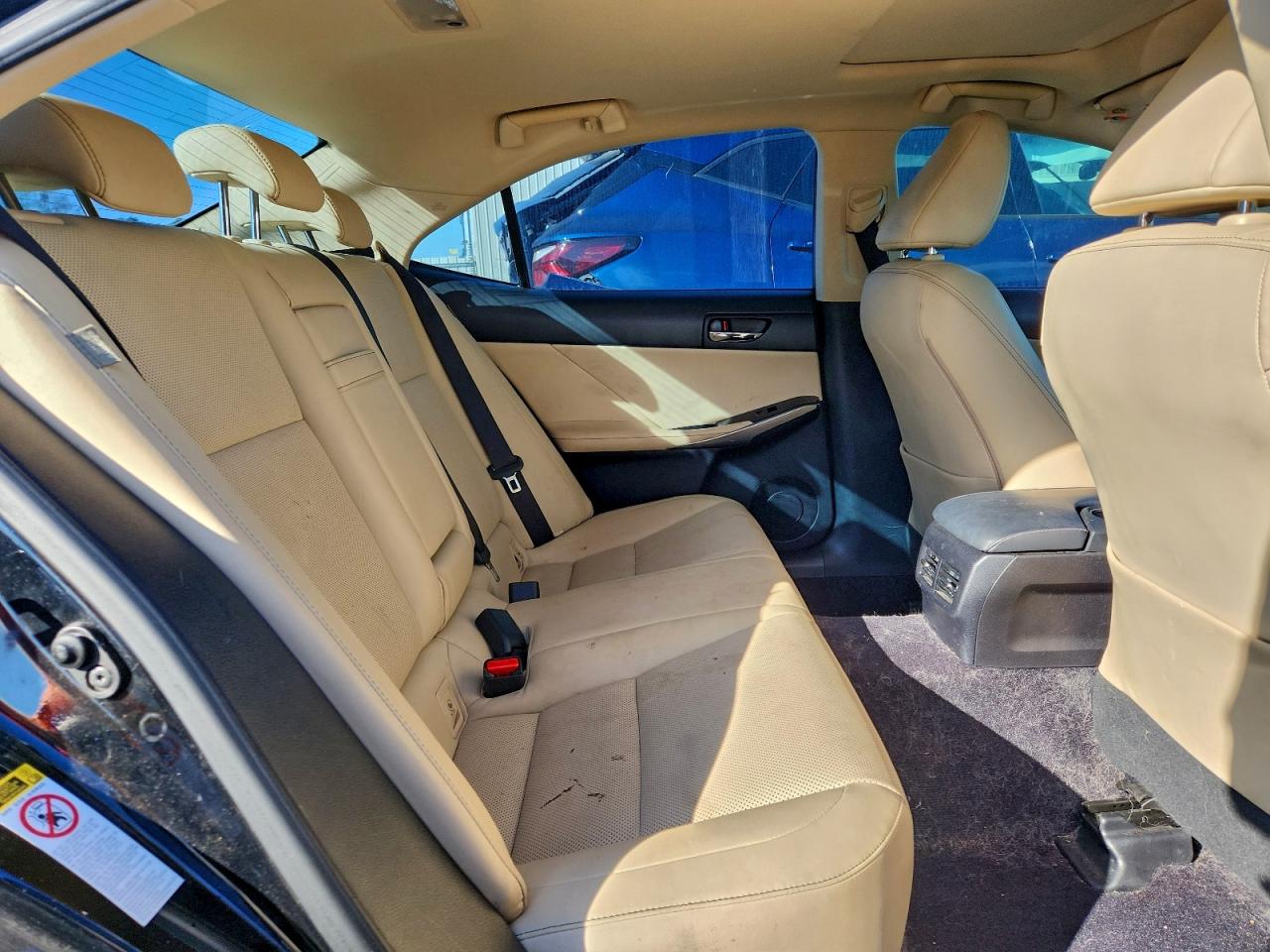 Lexus Is 250 Image 7