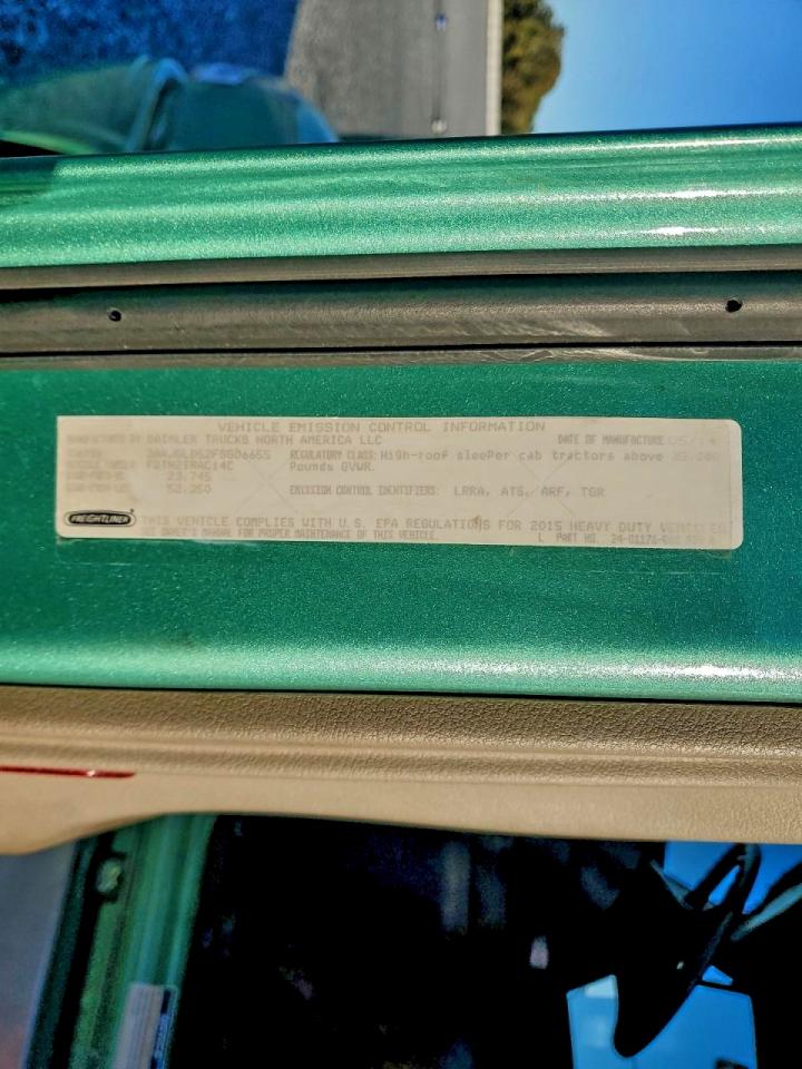 Freightliner Cascadia Image 9