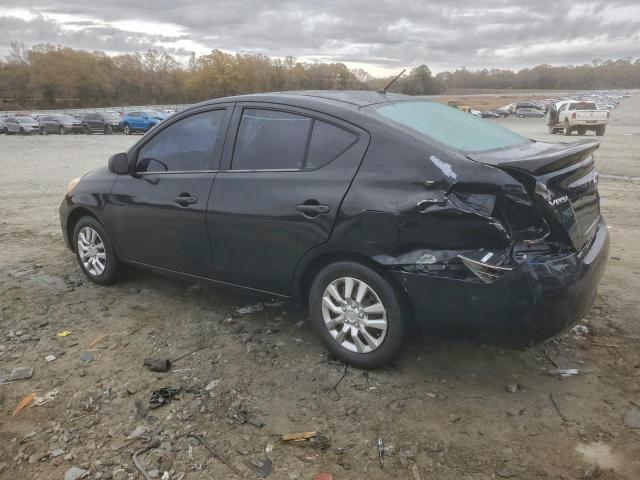 Nissan Versa S Image 9