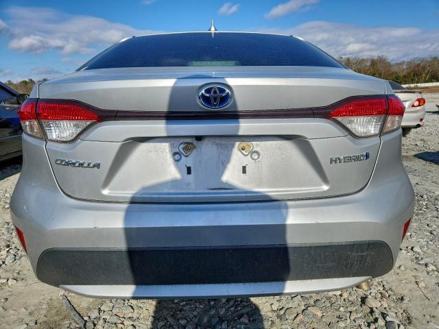 Toyota Corolla Le Image 8