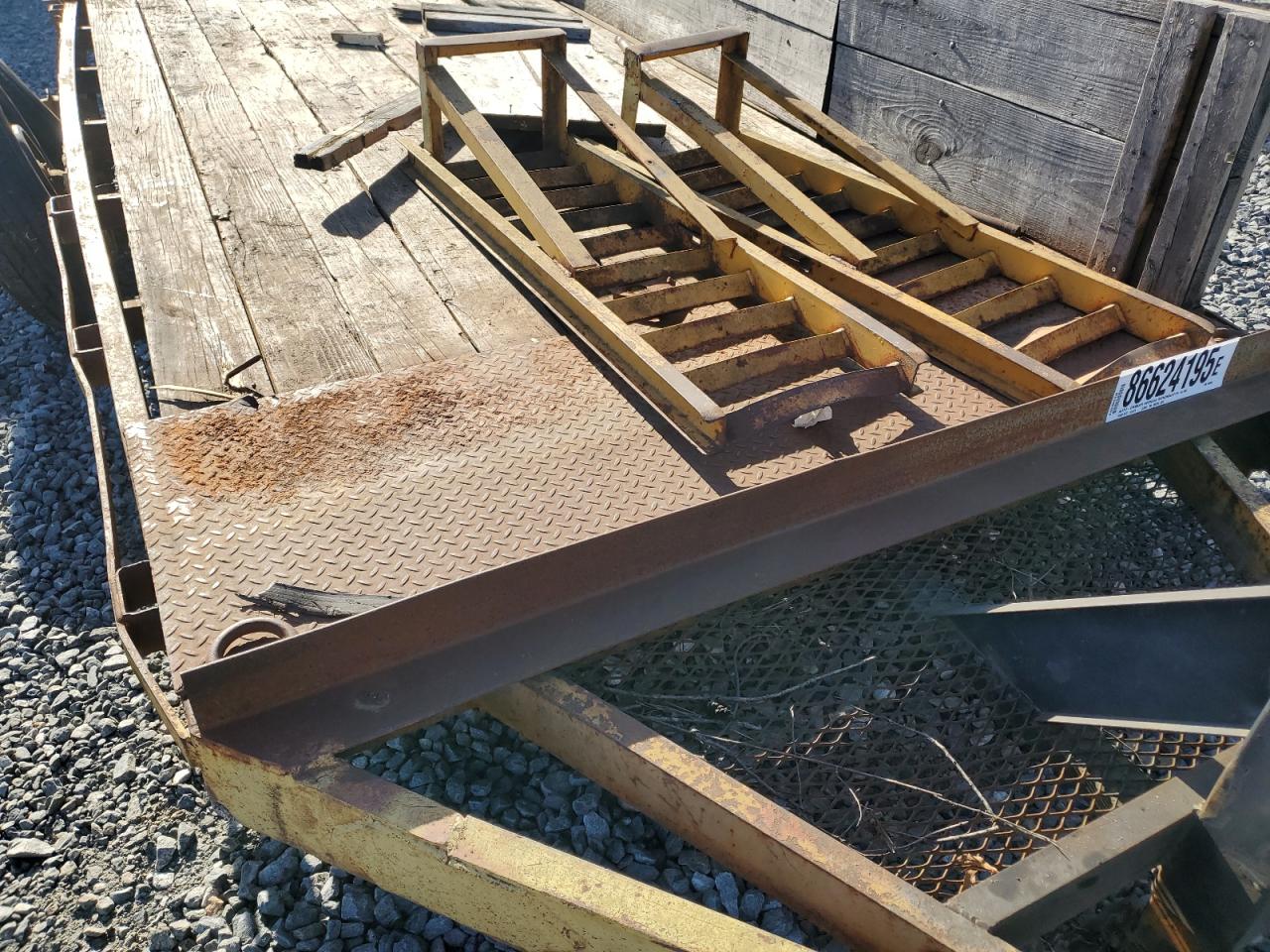 Hooper Other Image 7