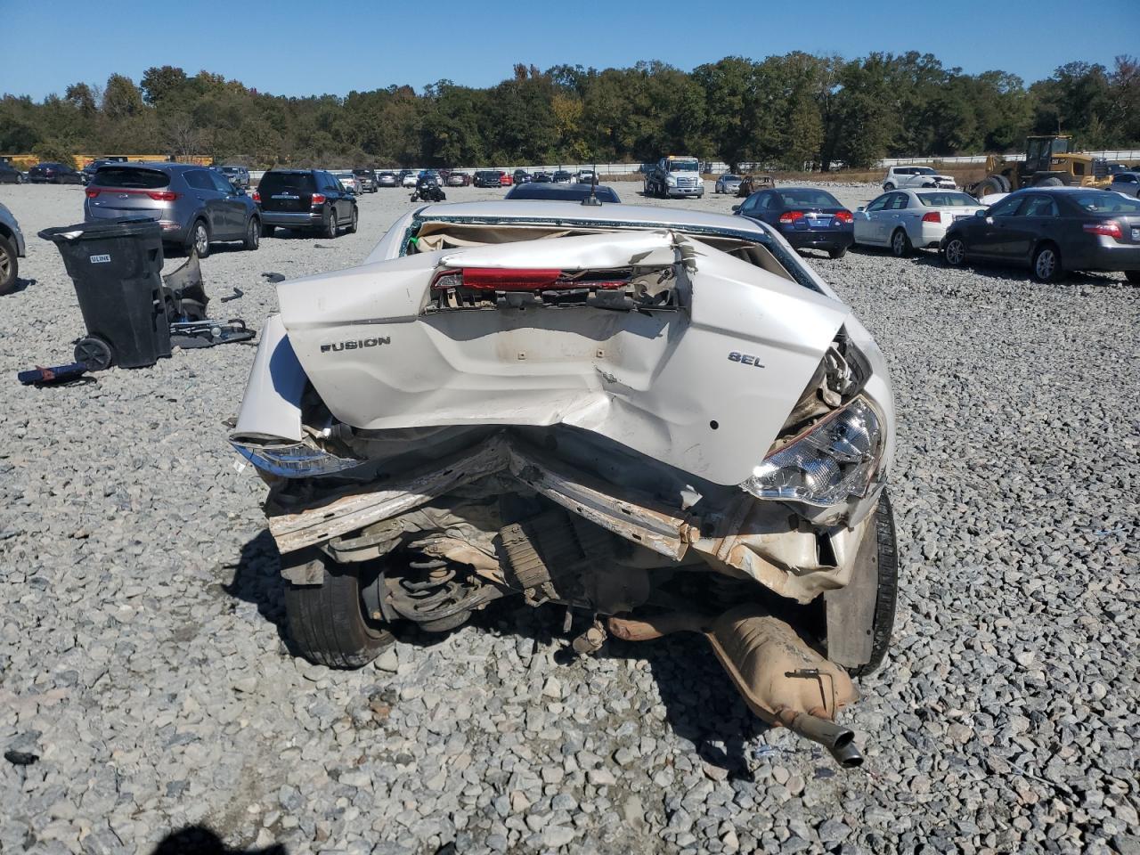 Ford Fusion Sel Image 8