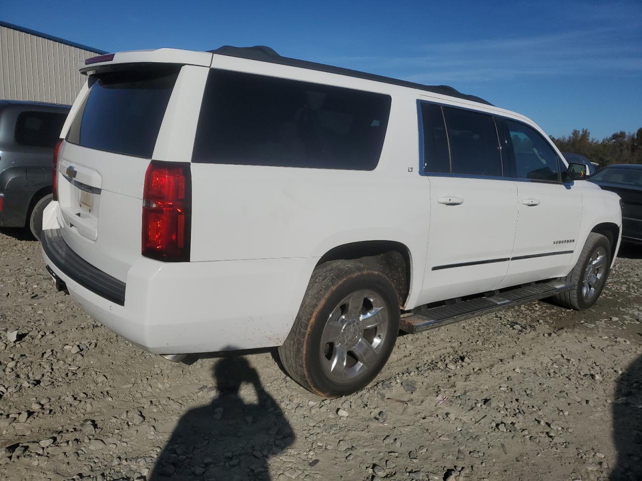 Chevrolet Suburban C1500 Lt Image 8