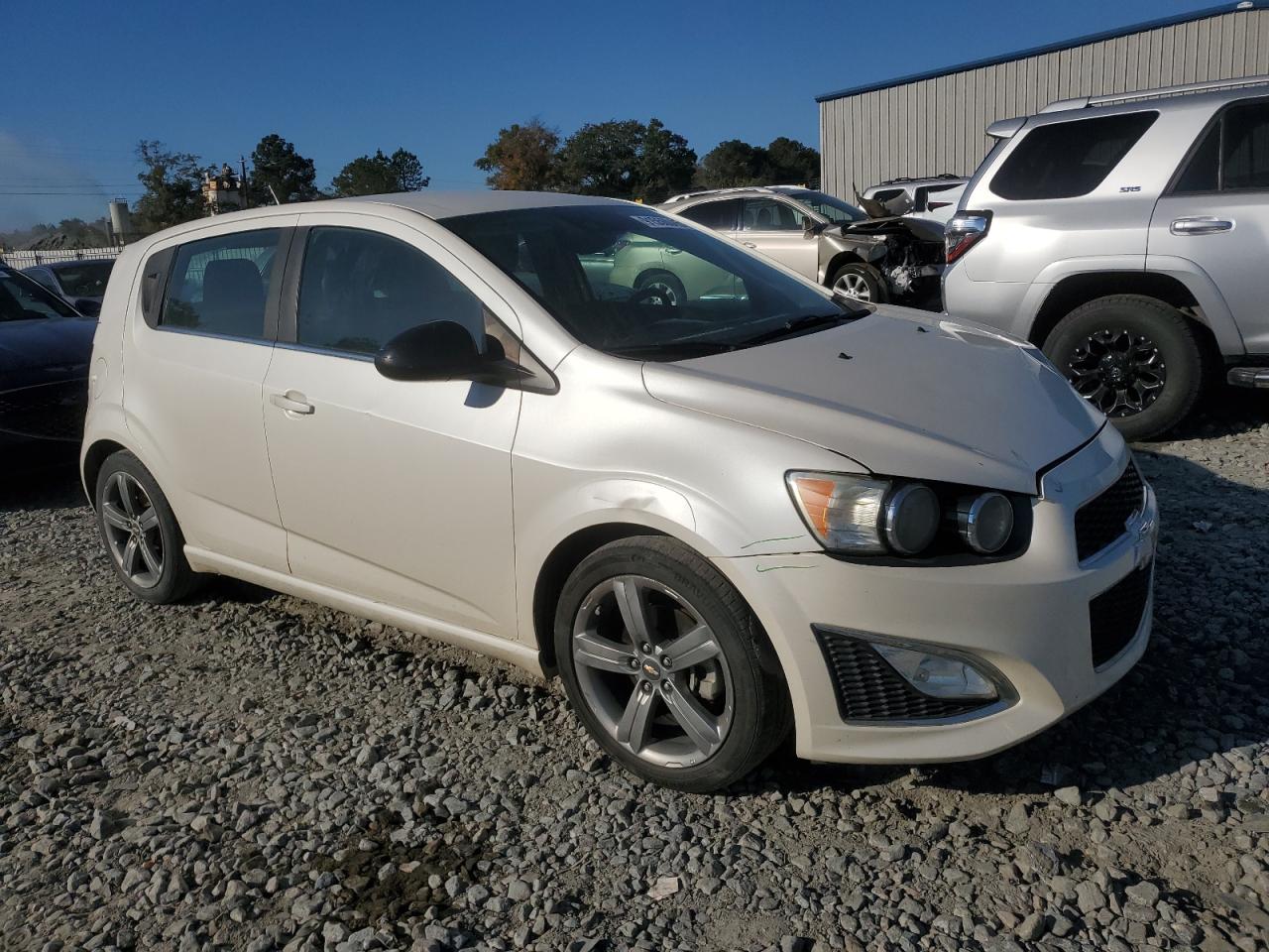 Chevrolet Sonic Rs Image 2