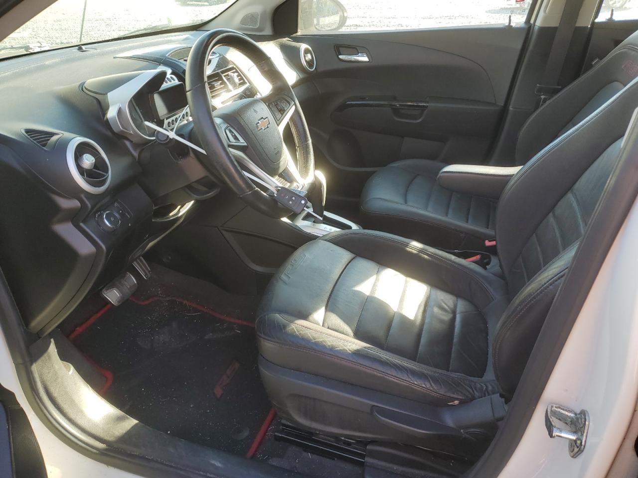 Chevrolet Sonic Rs Image 10