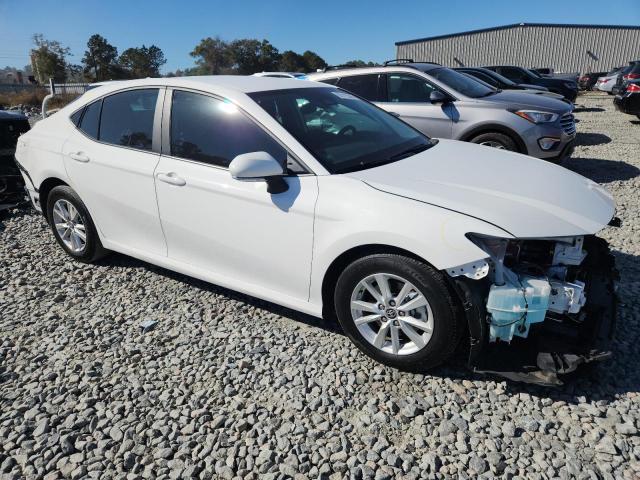 Toyota Camry Xse Image 8