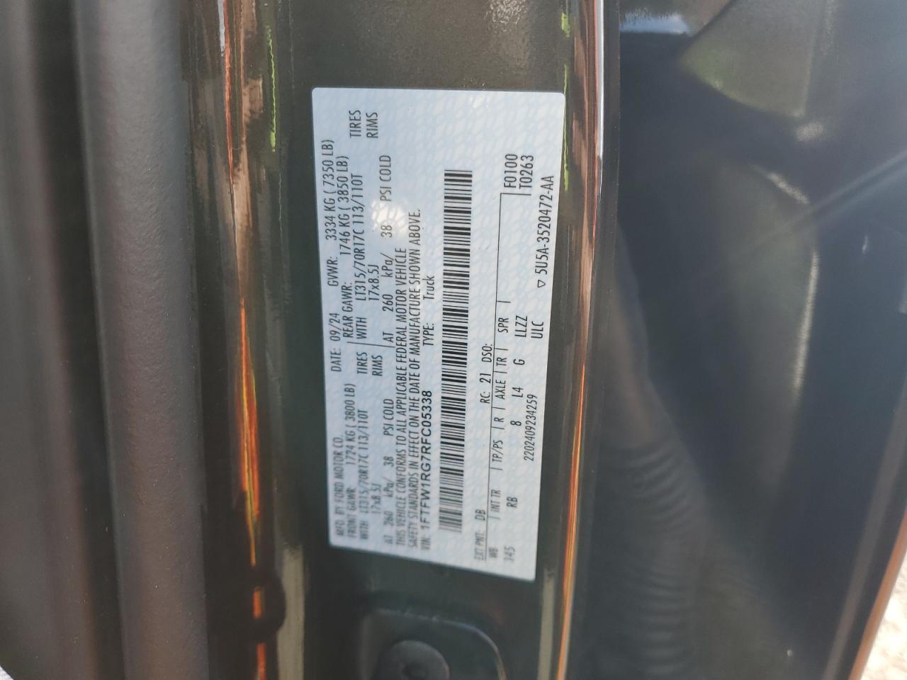 Ford F-150 Raptor Image 6