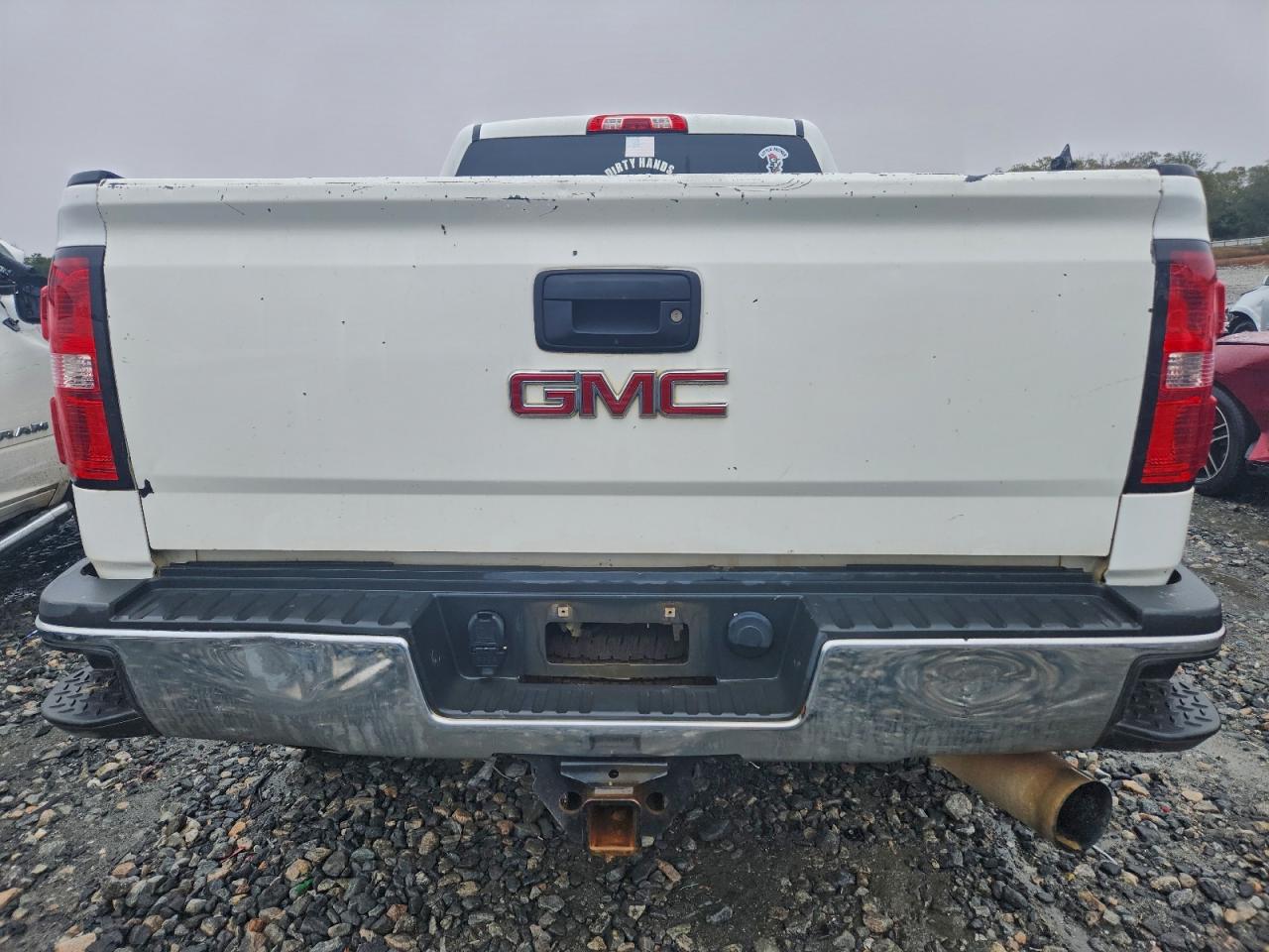 GMC Sierra K2500 Heavy Duty Image 10