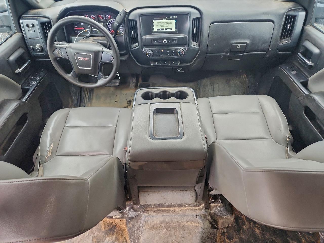 GMC Sierra K2500 Heavy Duty Image 11