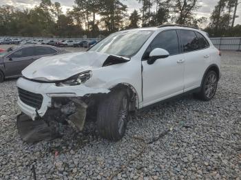  Salvage Porsche Cayenne