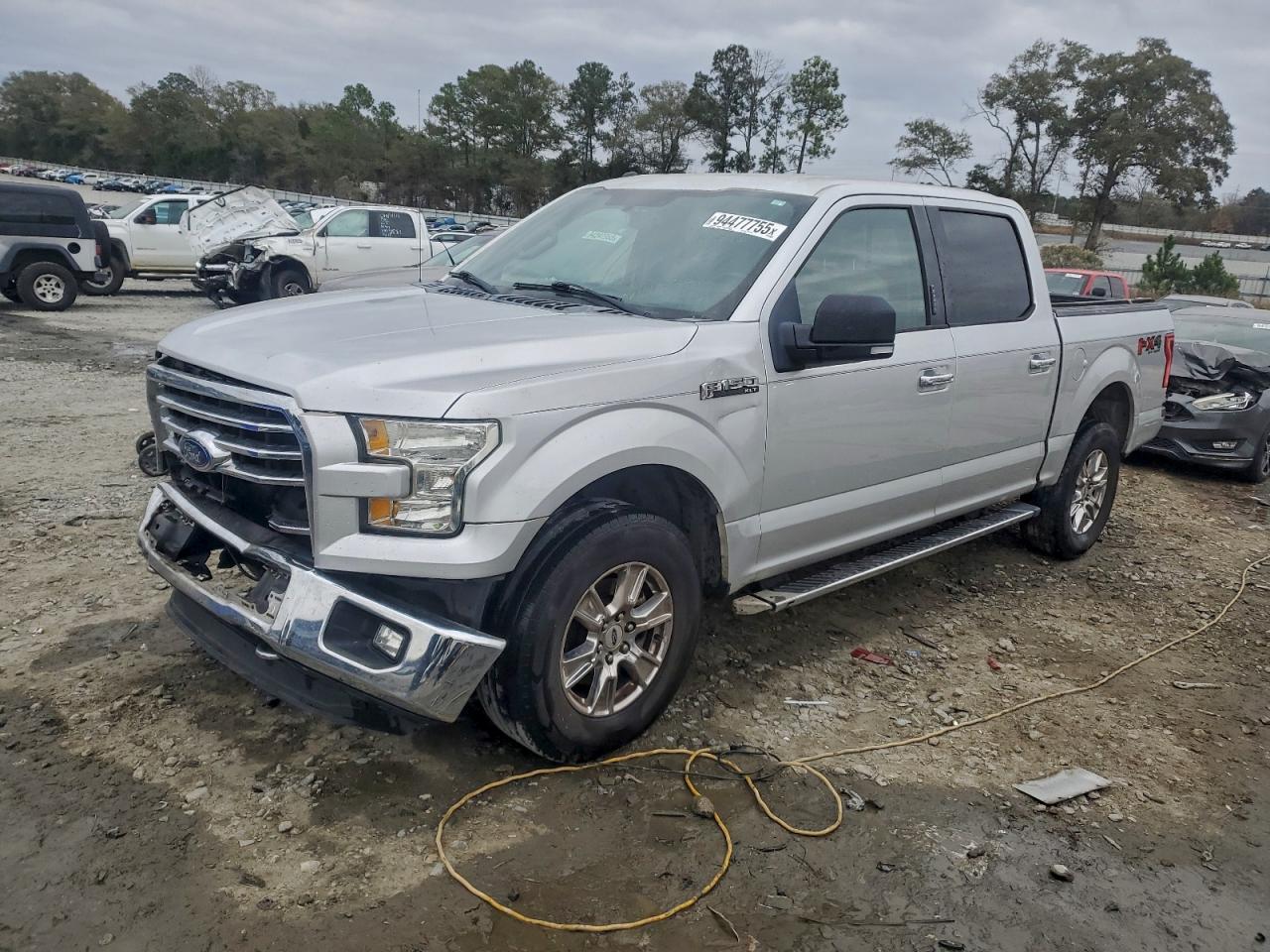 Ford F-150 Supercrew Image 1