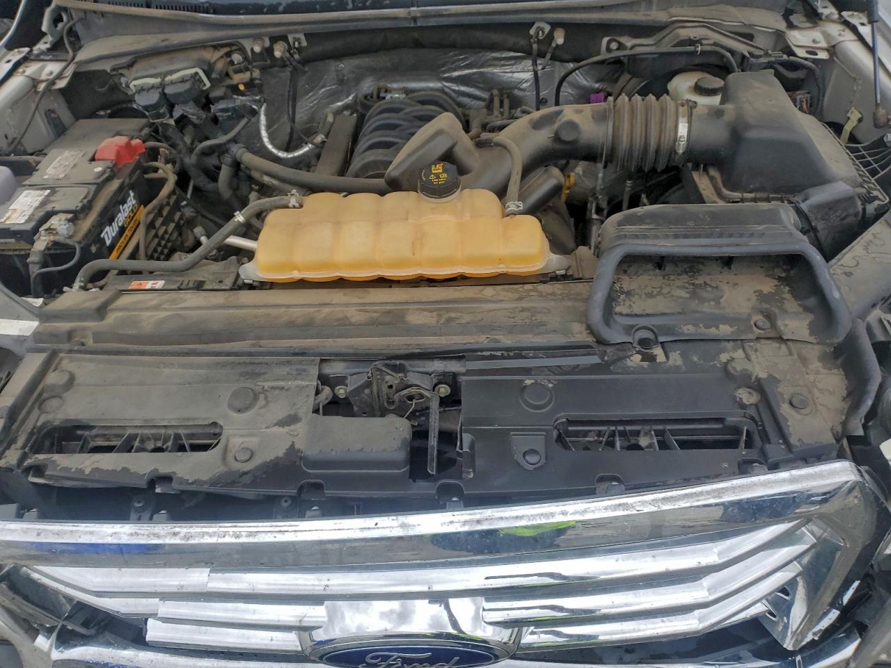 Ford F-150 Supercrew Image 6