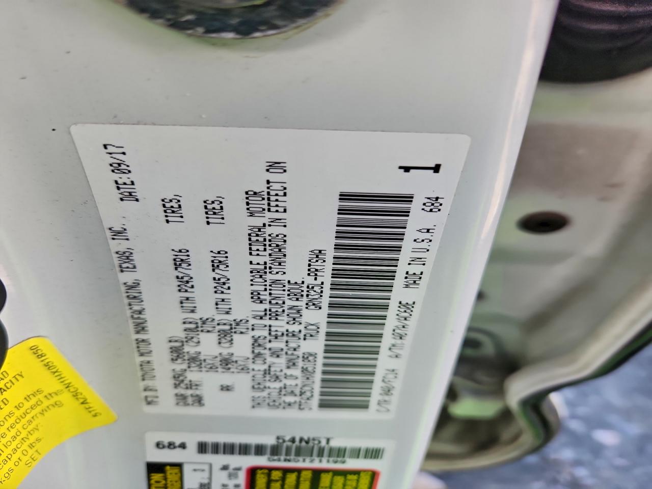 Toyota Tacoma Double Cab Image 8