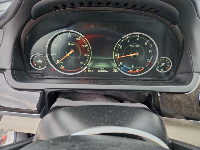 BMW 7 Series Li Image 3