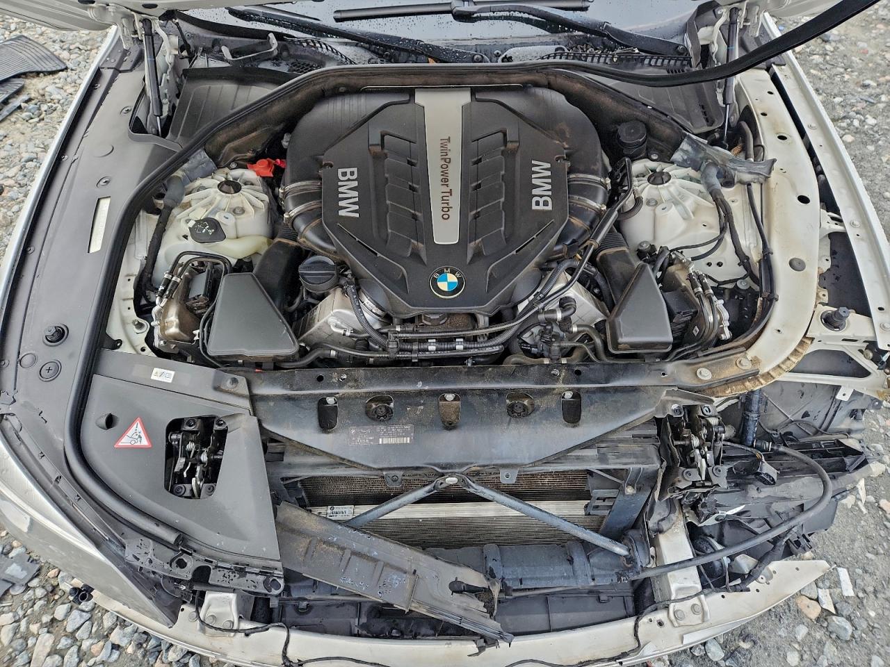 BMW 7 Series Li Image 7