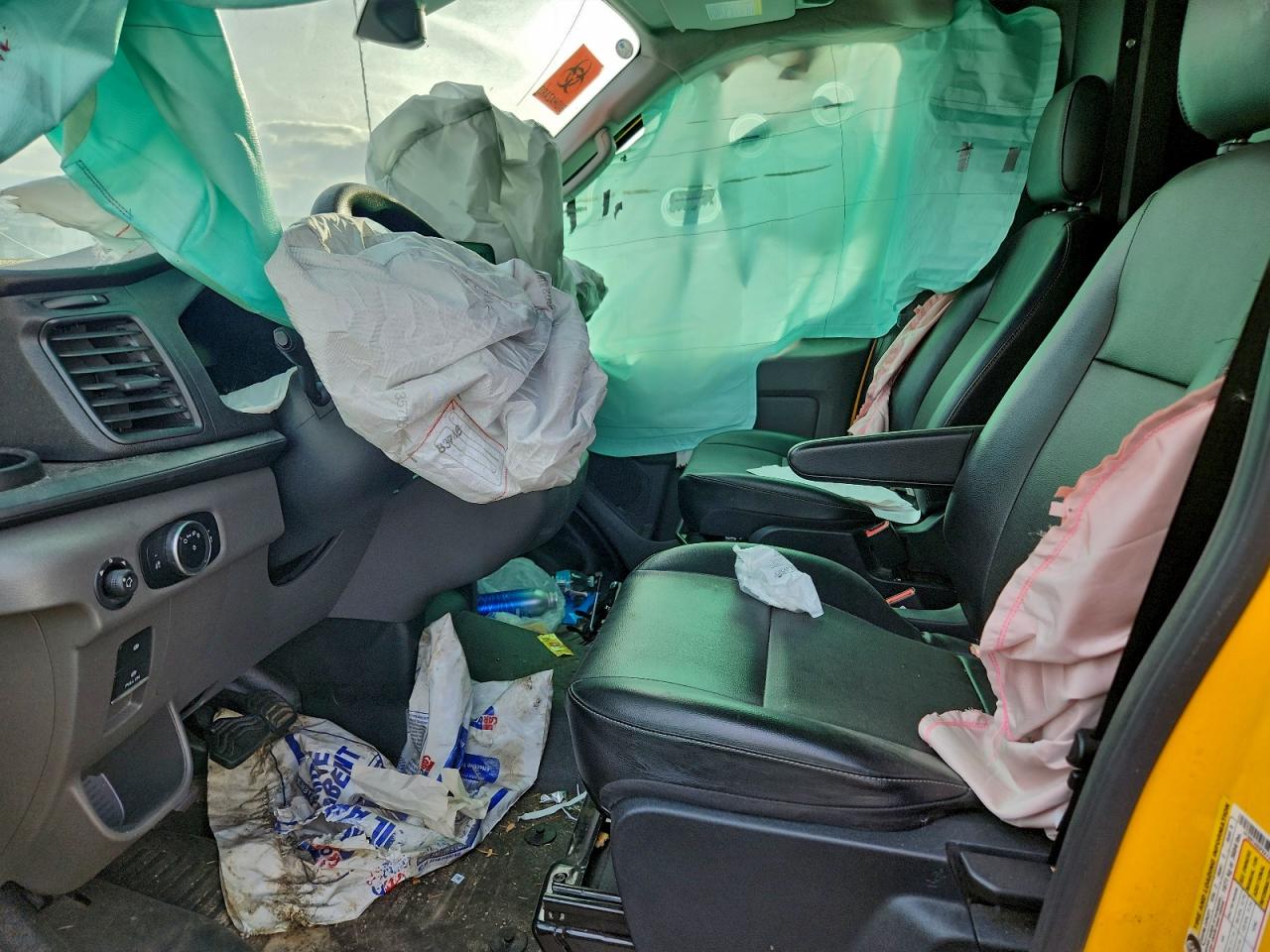 Ford Transit T-250 Image 2