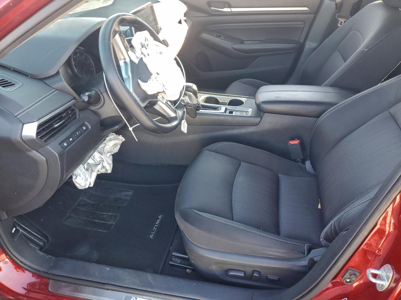 Nissan Altima Sv Image 10