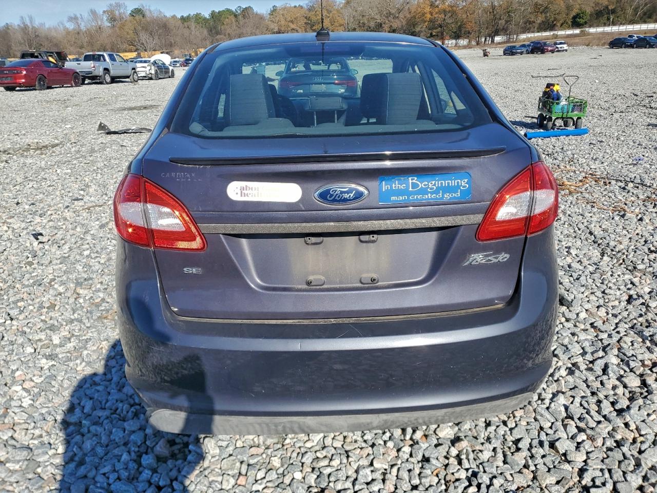 Ford Fiesta Se Image 11