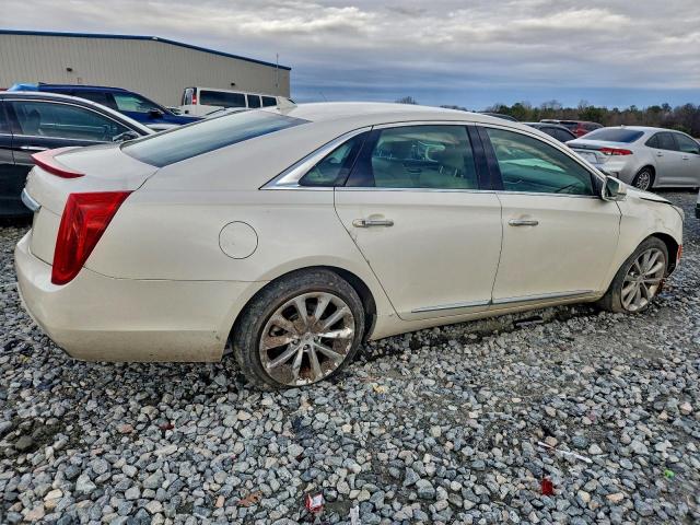 Cadillac XTS Luxury Collection Image 5