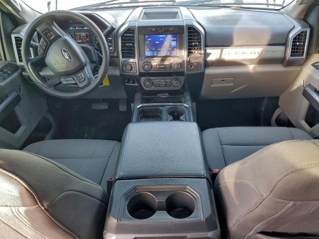 Ford F-250 Super Duty Image 12