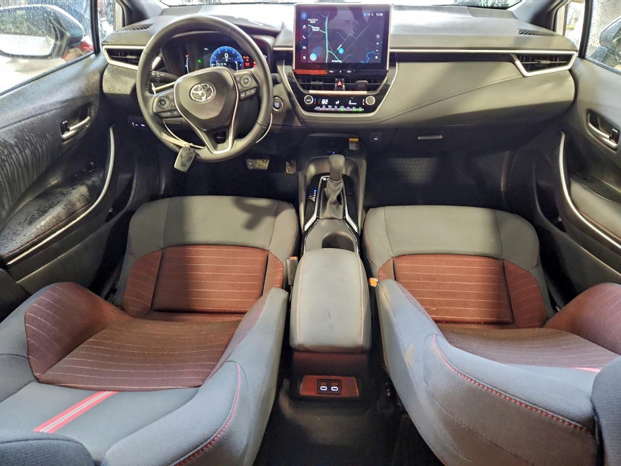 Toyota Corolla Se Image 3