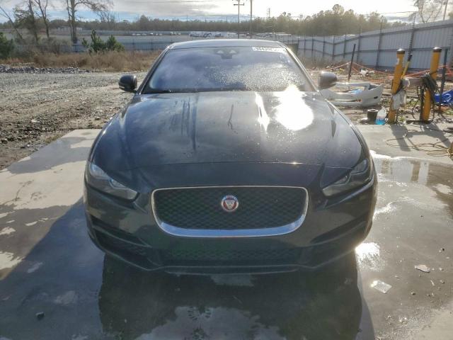 Jaguar XE Image 4