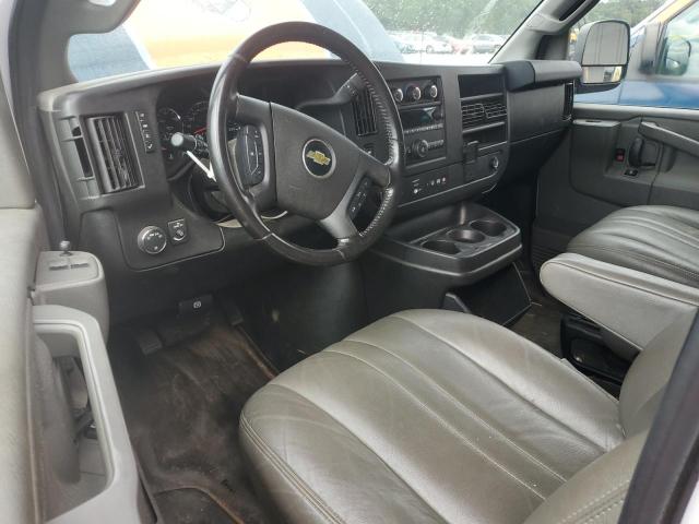 Chevrolet Express Image 13