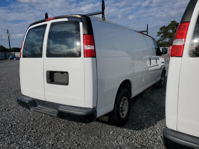 Chevrolet Express Image 6