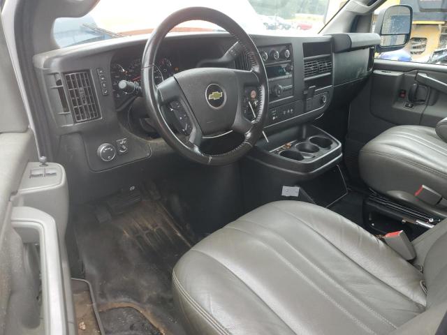 Chevrolet Express Image 8