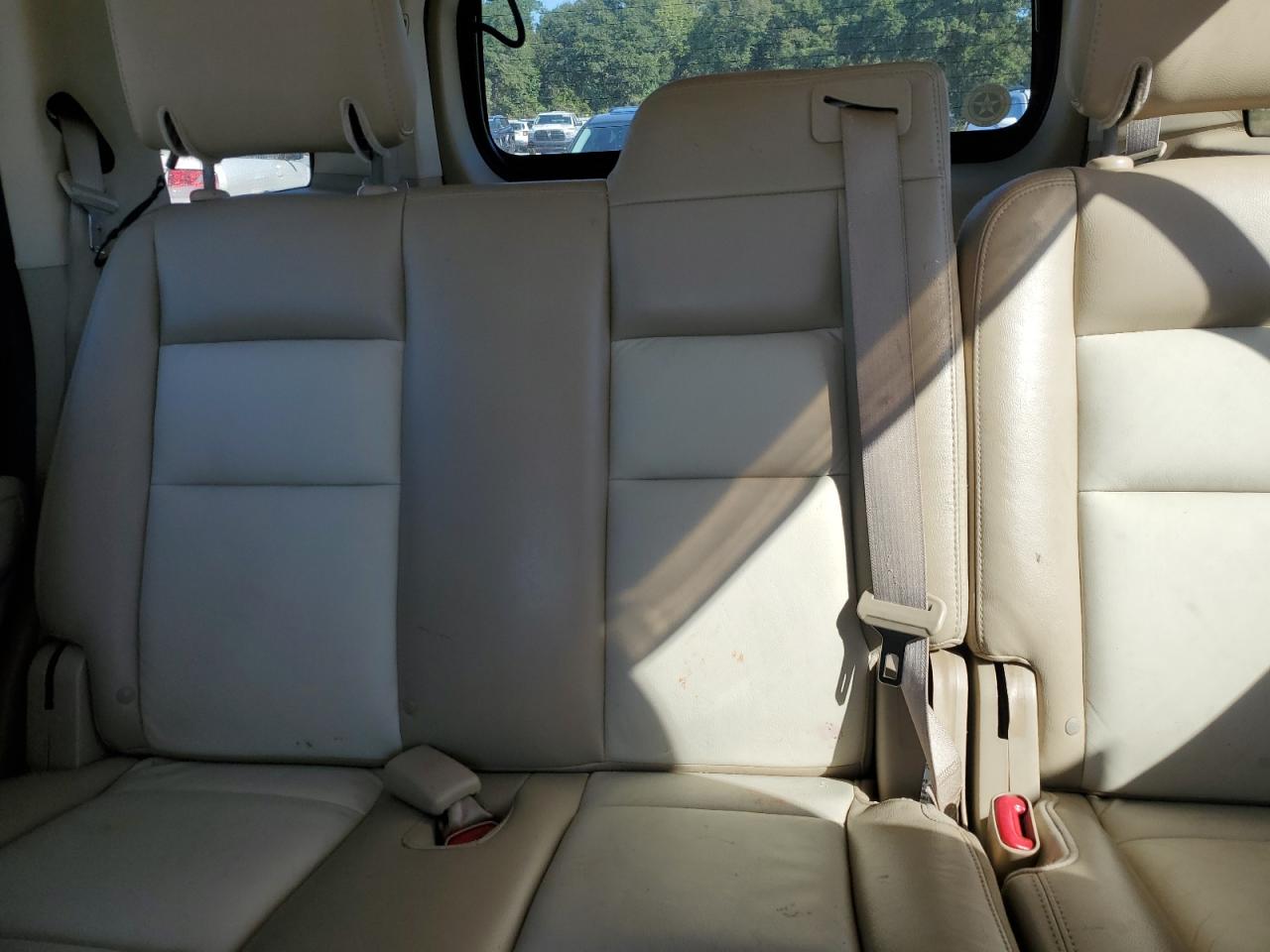 Ford Explorer Eddie Bauer Image 7