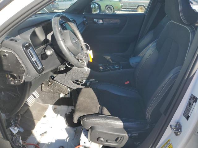 Volvo XC40 T5 R-design Image 6