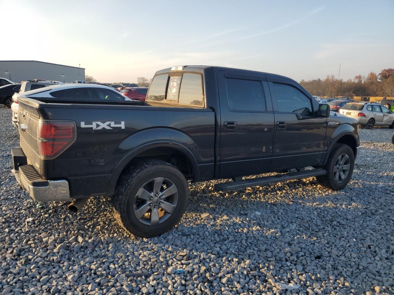 Ford F-150 Supercrew Image 6