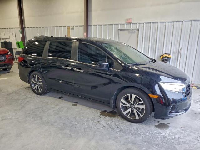 Honda Odyssey Touring Image 5