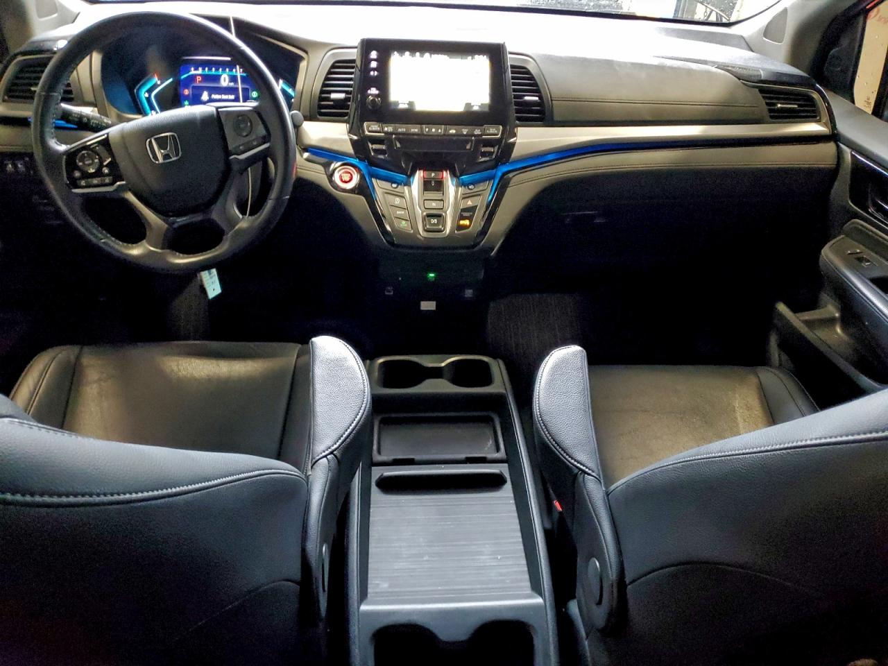 Honda Odyssey Touring Image 11