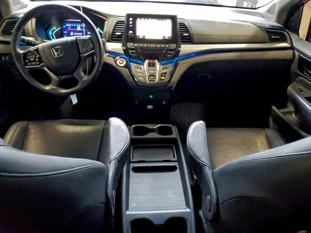 Honda Odyssey Touring Image 11