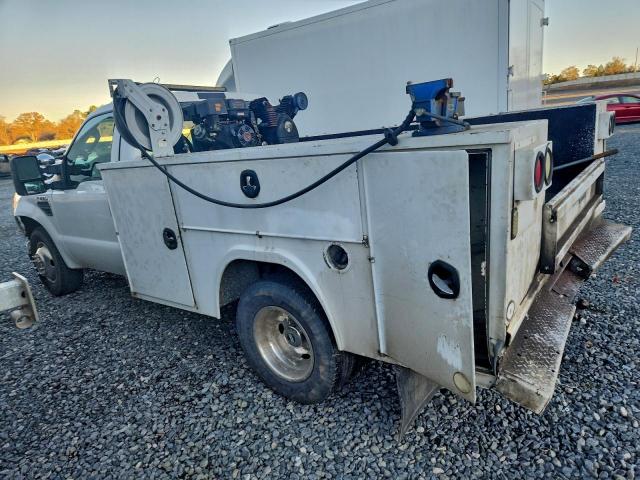 Ford F-350 Super Duty Image 8