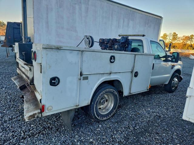 Ford F-350 Super Duty Image 2