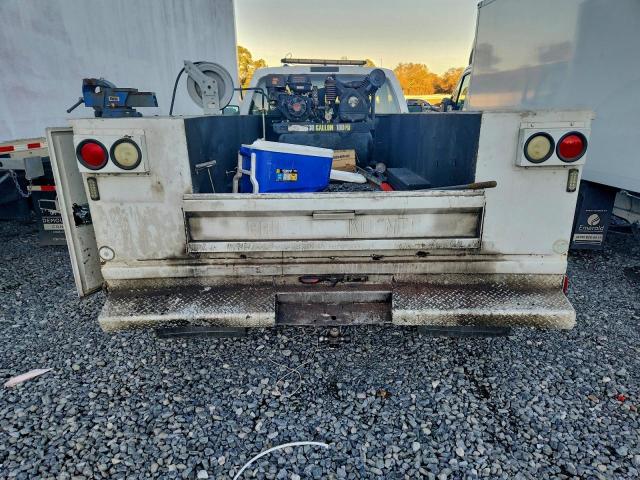 Ford F-350 Super Duty Image 5