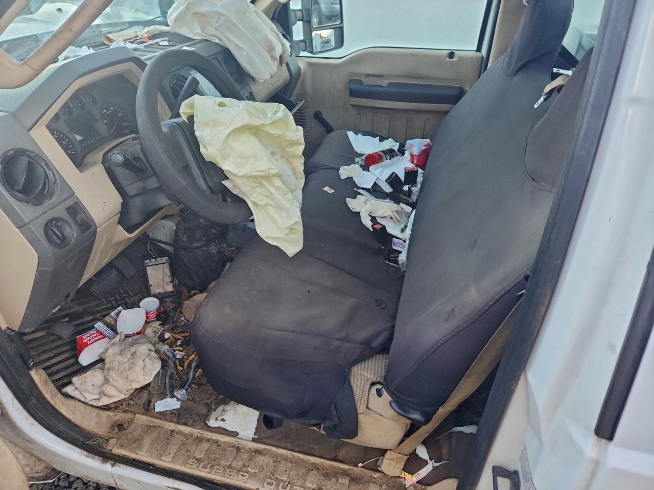 Ford F-350 Super Duty Image 9