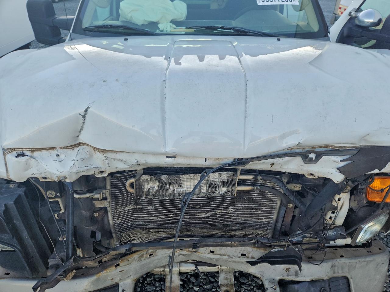 Ford F-350 Super Duty Image 11