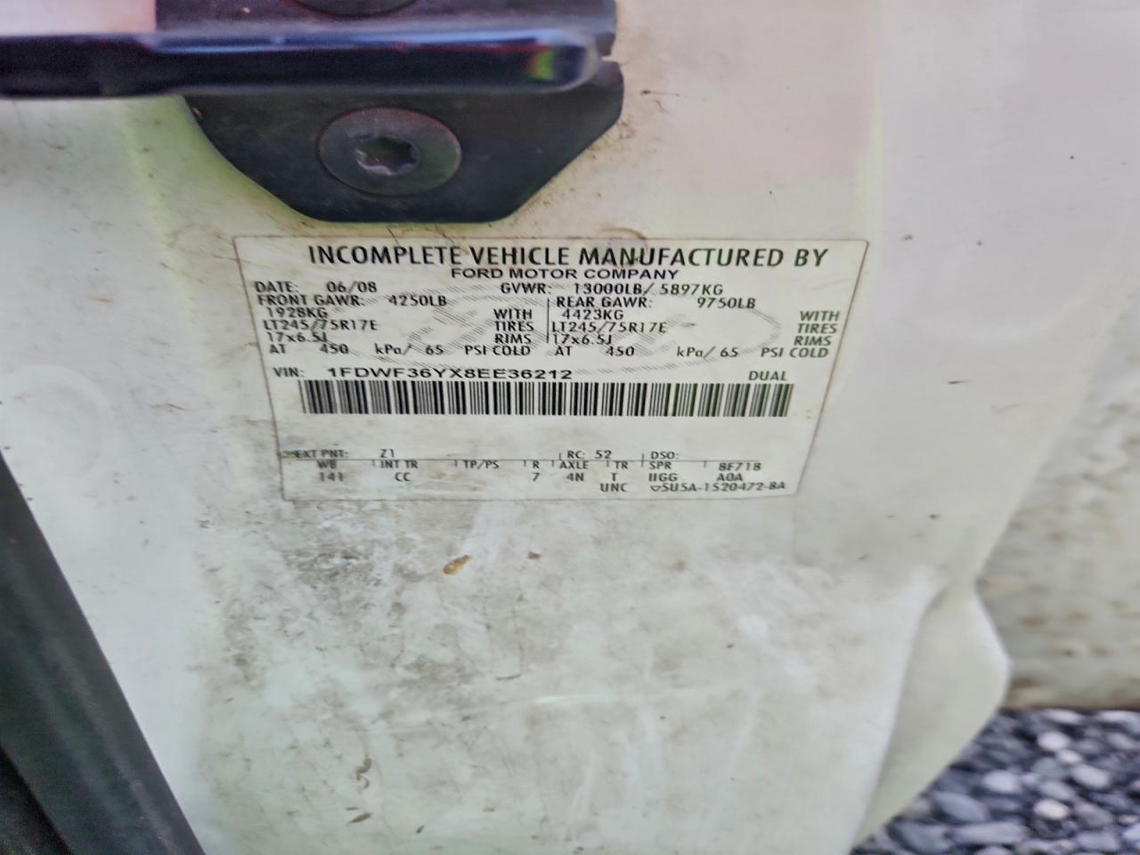 Ford F-350 Super Duty Image 7