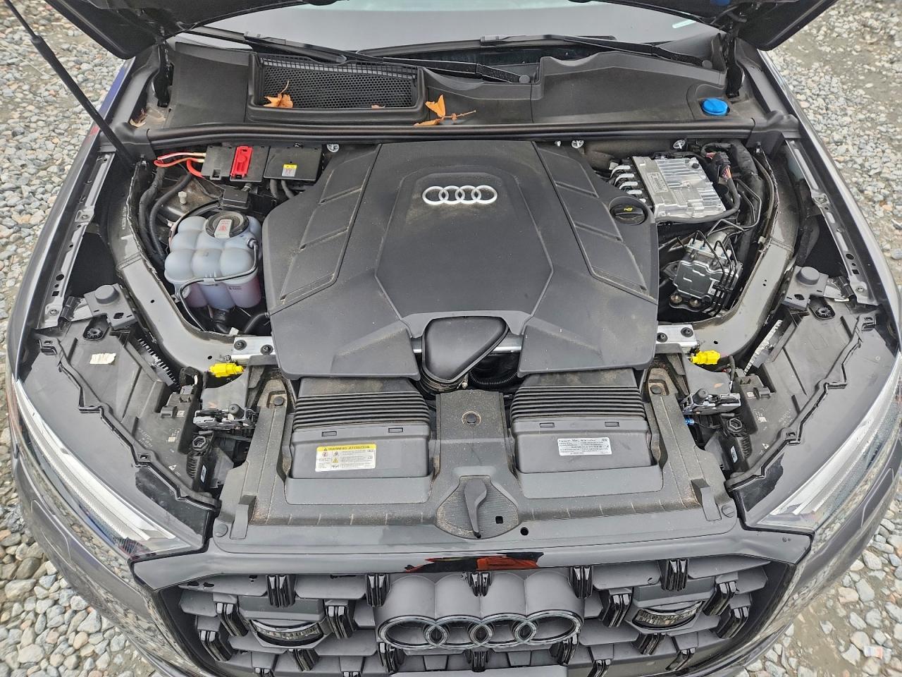 Audi Q7 Premium Plus Image 12