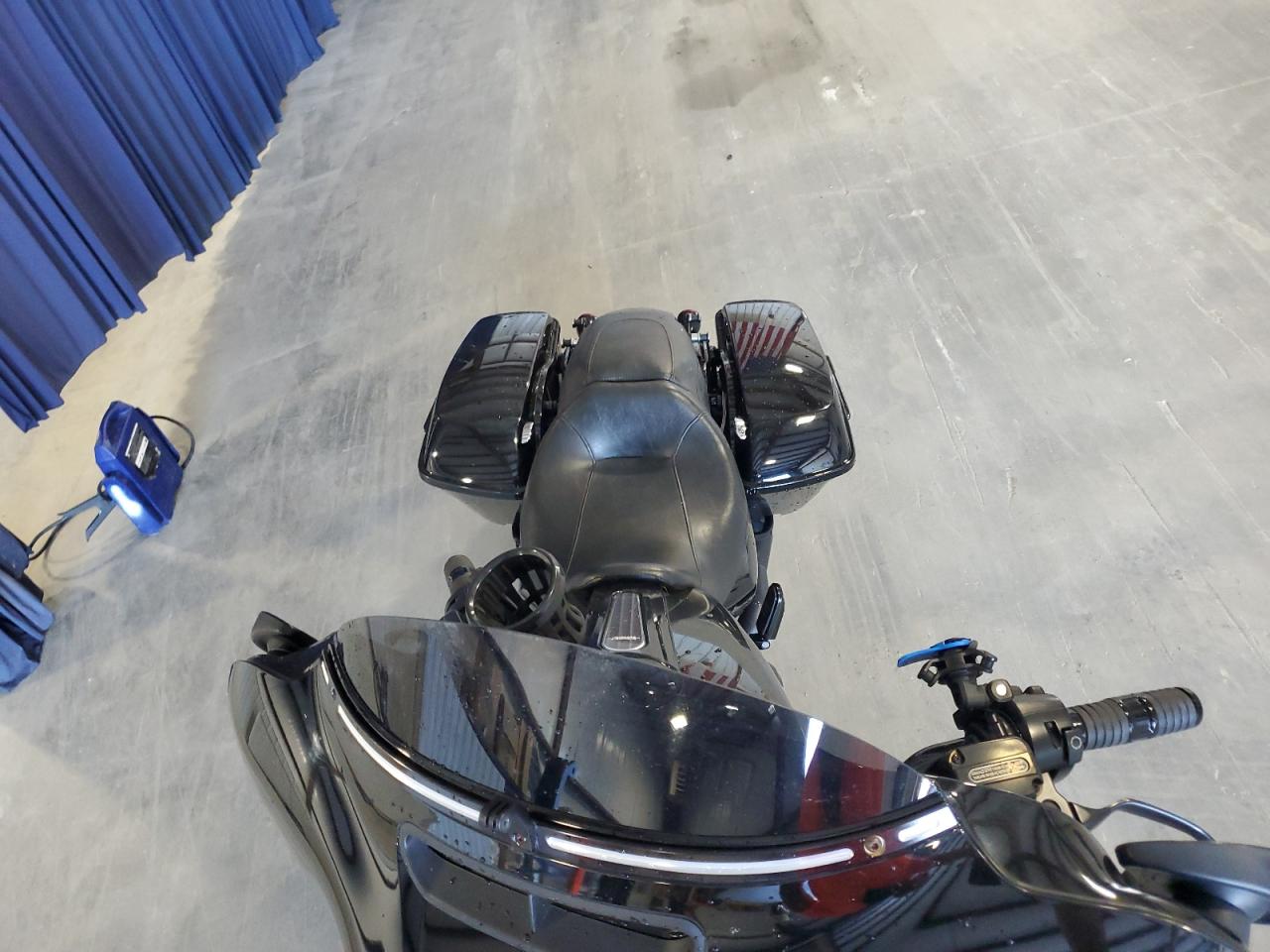 Harley-Davidson Fl Street Glide Special Image 8