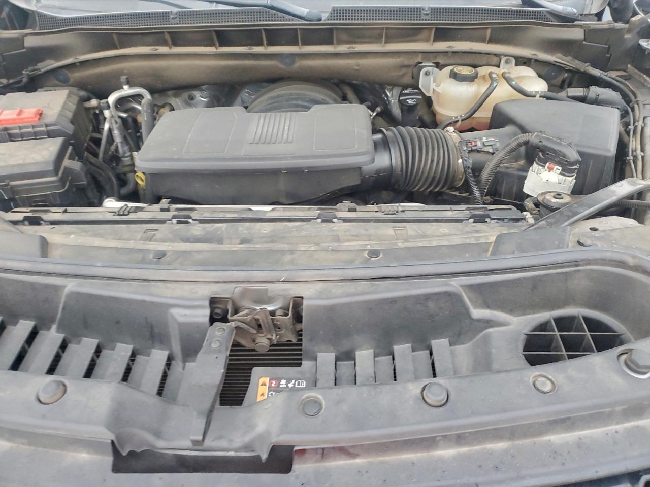 Chevrolet Suburban K1500 Z71 Image 6