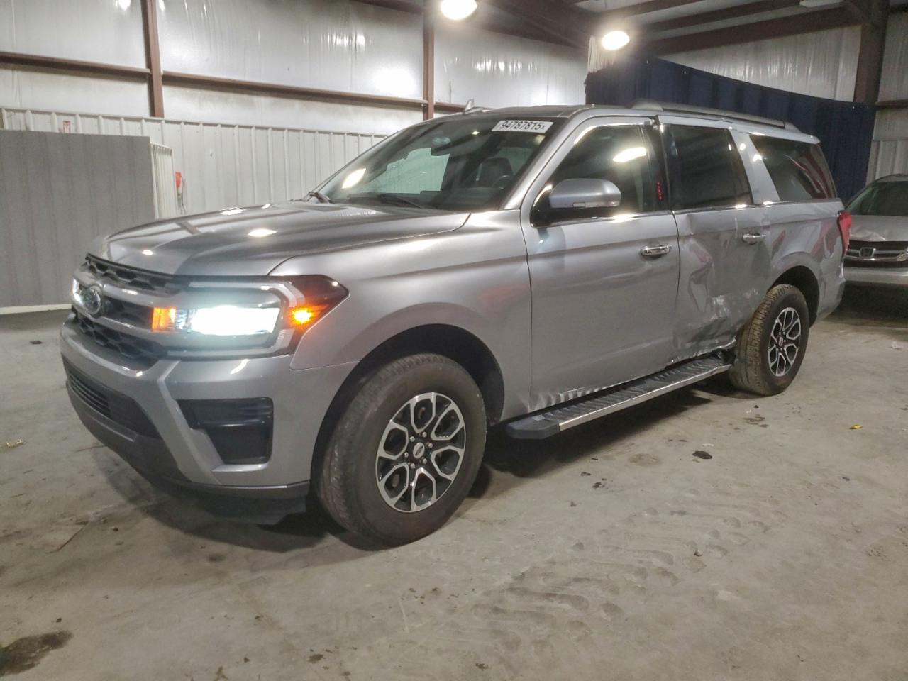 Ford Expedition Max Xlt Image 1