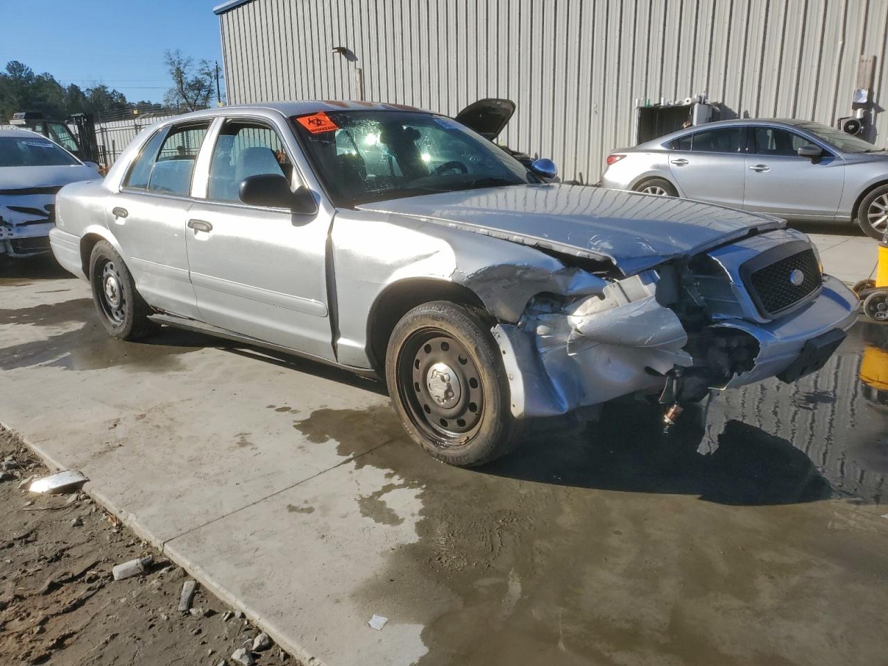 Ford Crown Vic Police Interceptor Image 11