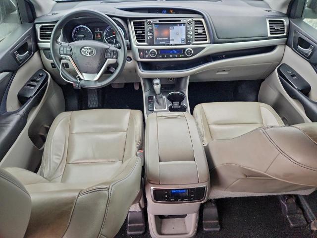 Toyota Highlander Xle Image 6